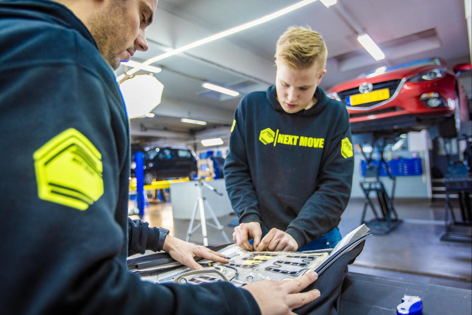 Montage van Blu eye of LaserTrack